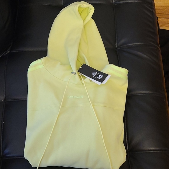 NWT Host Pick 🎊🎊Adidas x Ivy Park Long Sleeve Hoodie Size Small Yellow Tint - Picture 3 of 3
